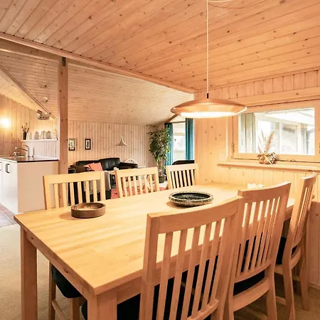 Semesterbostad Spacious Retreat With Views - By Traum
