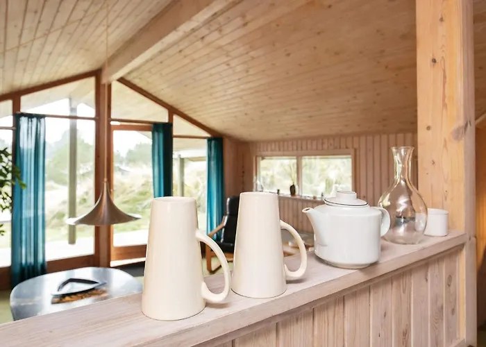 Spacious Retreat With Views - By Traum Holiday home