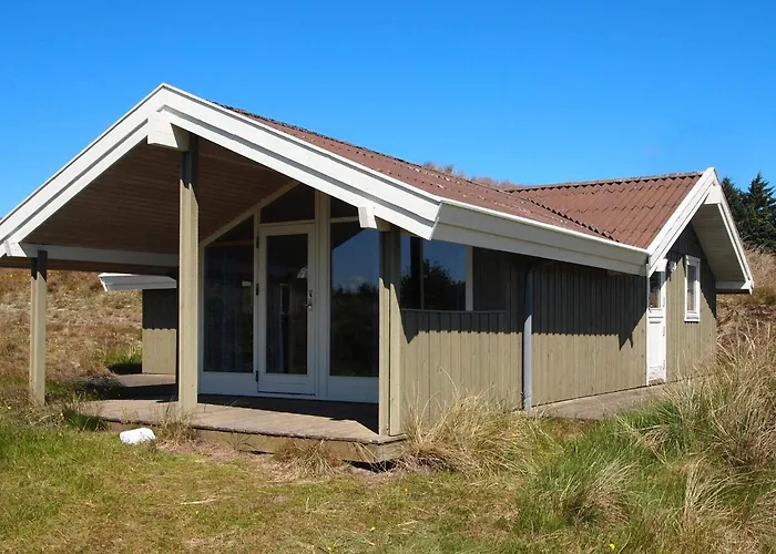 Holiday home Spacious Retreat With Views - By Traum